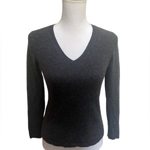 Ann Taylor Cashmere Vneck Sweater Medium Dark Heather Gray Very SOFT